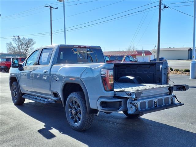 2025 GMC Sierra 2500HD AT4