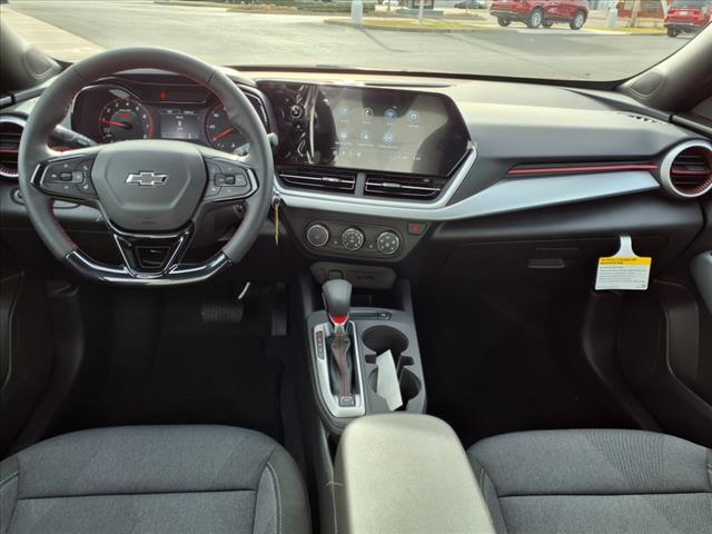 2025 Chevrolet Trax RS
