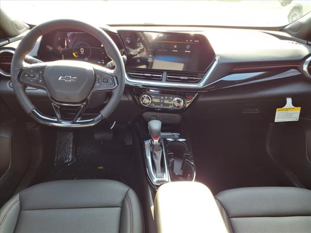 2025 Chevrolet Trax RS