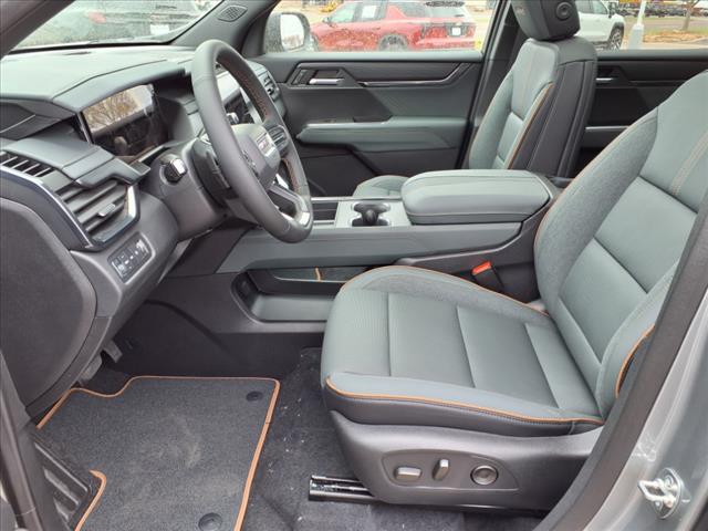 2025 GMC Acadia AT4