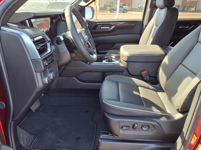 2025 GMC Yukon Elevation