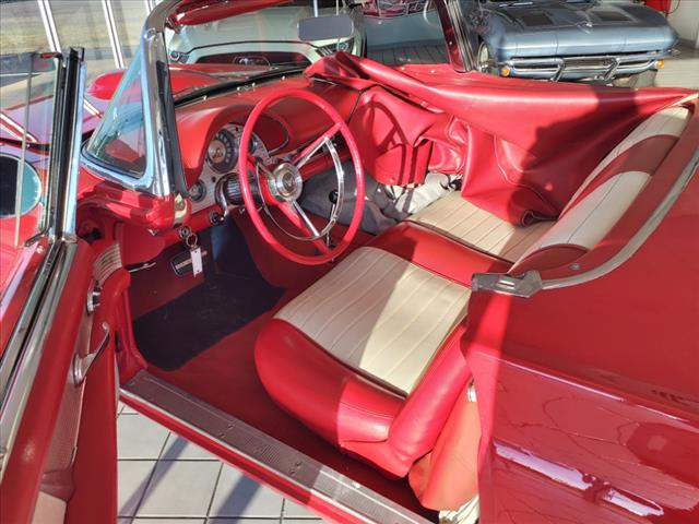 1957 Ford Thunderbird Deluxe
