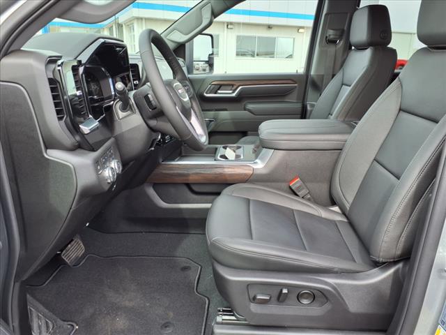 2025 GMC Sierra 2500HD SLT