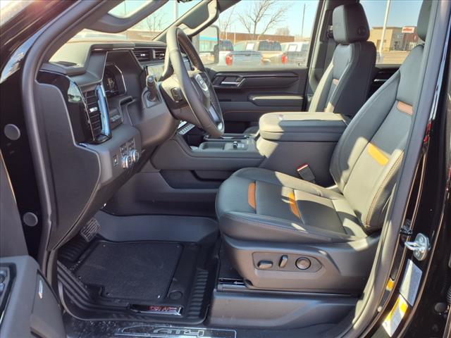 2025 GMC Sierra 2500HD AT4