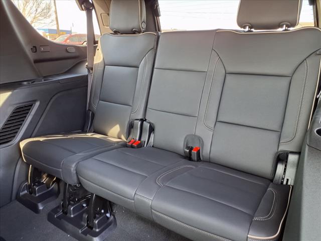 2025 GMC Yukon Elevation