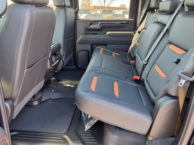 2025 GMC Sierra 2500HD AT4
