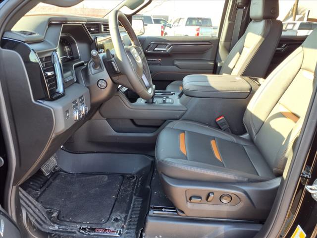 2025 GMC Sierra 1500 AT4
