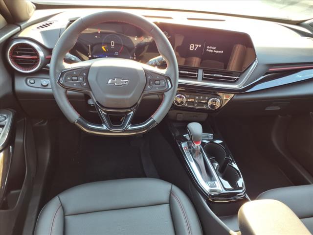 2025 Chevrolet Trax RS