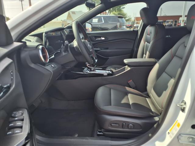 2025 Chevrolet Trax RS