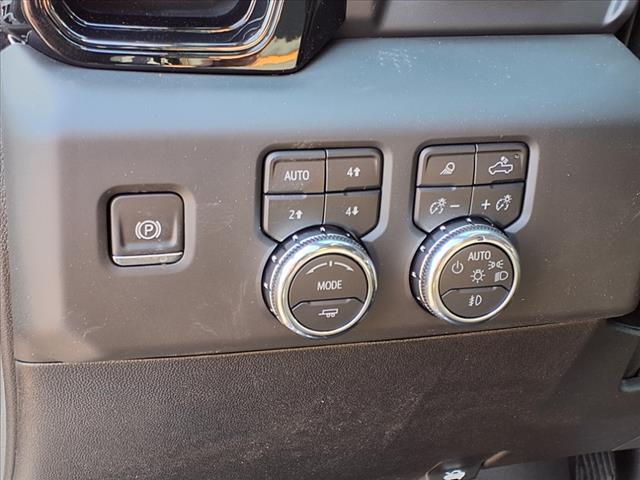 2025 GMC Sierra 2500HD AT4