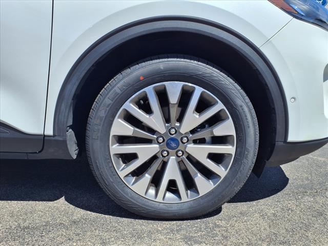 2021 Ford Escape Titanium