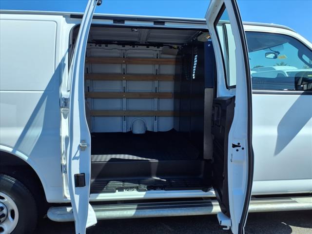2023 Chevrolet Express 2500