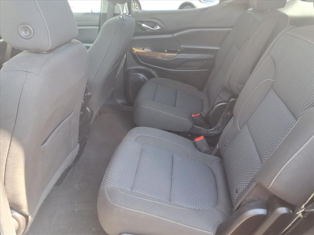 2020 GMC Acadia SLE