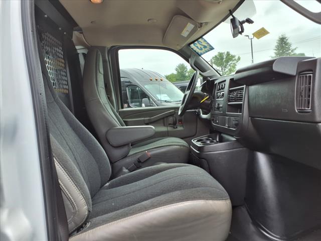 2023 GMC Savana 2500