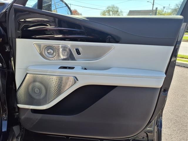 2024 Lincoln Nautilus Black Label