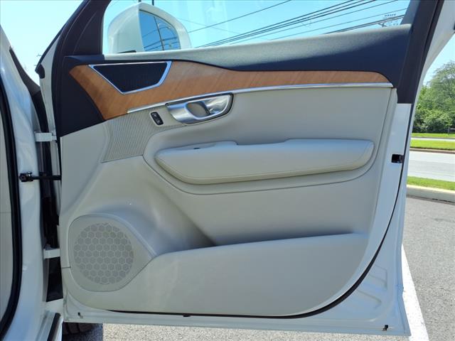 2021 Volvo XC90 Recharge T8 Inscription Expression 7P