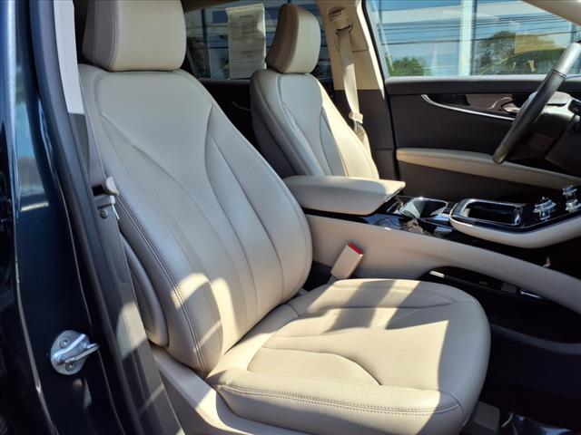 2022 Lincoln Nautilus Standard