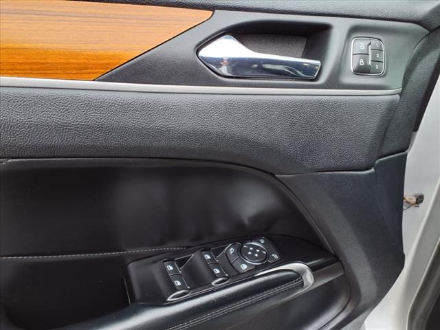 2019 Lincoln MKC Select