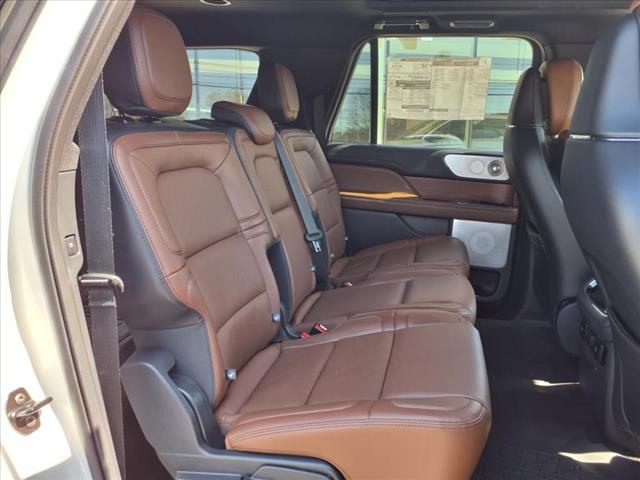 2024 Lincoln Navigator L Reserve