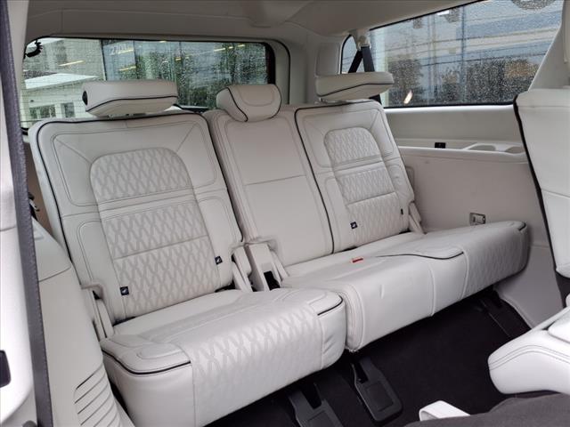 2024 Lincoln Navigator L Black Label