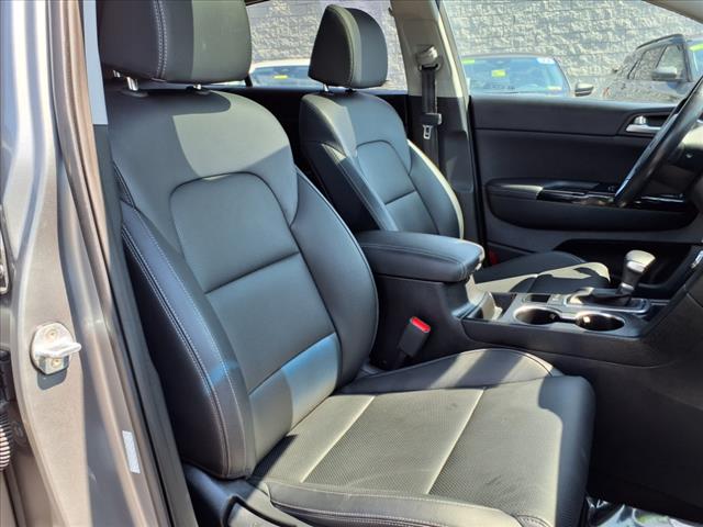 2022 Kia Sportage EX