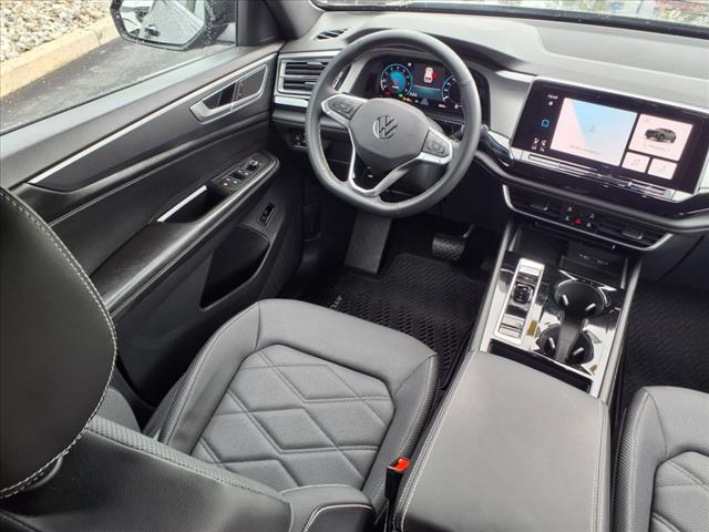 2024 Volkswagen Atlas Cross Sport SE 4Motion