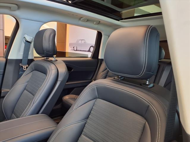 2025 Lincoln Nautilus Hybrid Reserve