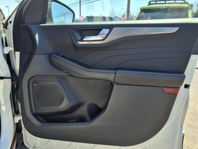 2021 Ford Escape Titanium