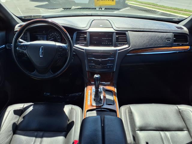 2015 Lincoln MKS Base