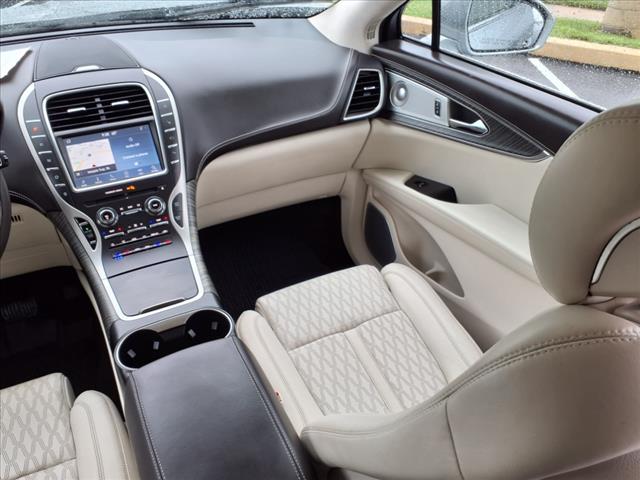2020 Lincoln Nautilus Black Label