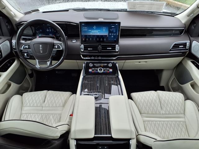 2024 Lincoln Navigator L Black Label