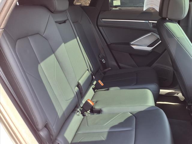2024 Audi Q3 quattro S line Prem Plus 45 TFSI