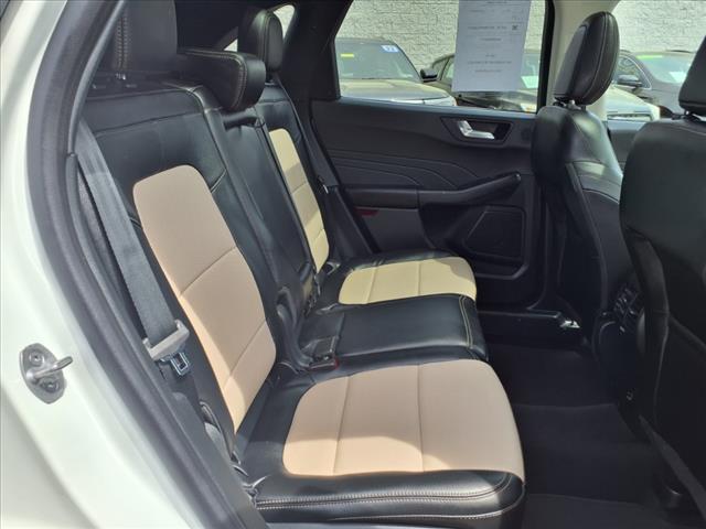 2021 Ford Escape Titanium