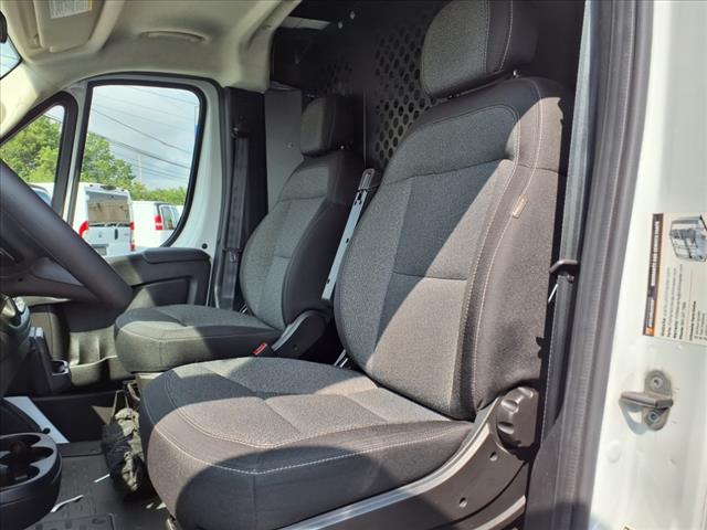2023 RAM ProMaster 2500 136 WB