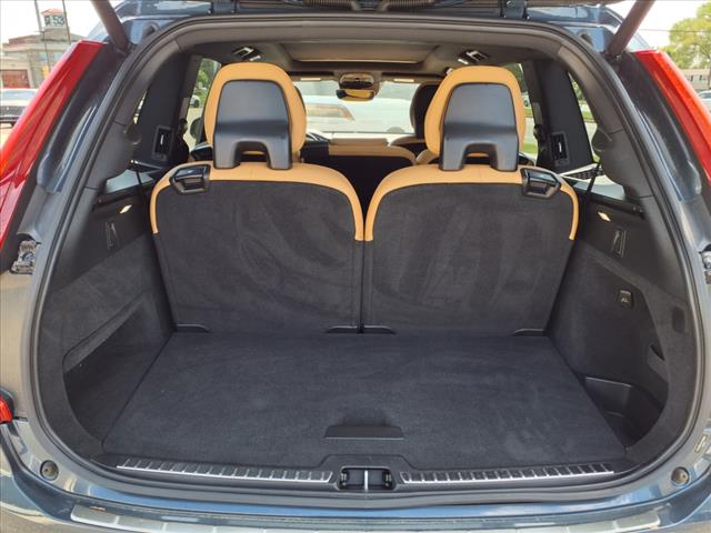 2019 Volvo XC90 T6 Momentum