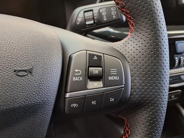 2025 Ford Escape Hybrid ST-Line Select