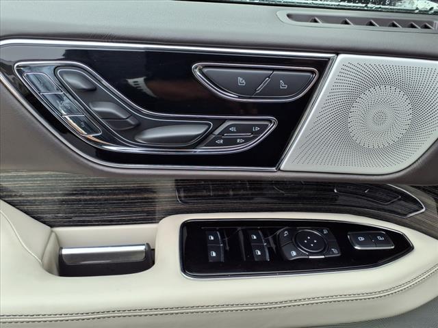 2024 Lincoln Navigator L Black Label