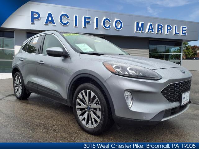2022 Ford Escape Titanium