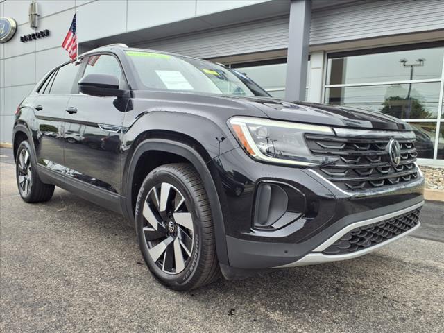 2024 Volkswagen Atlas Cross Sport SE 4Motion