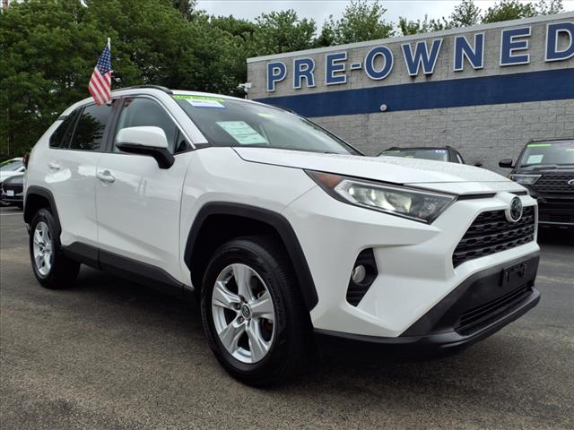 2020 Toyota RAV4 XLE