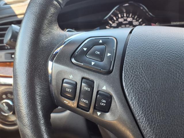 2015 Lincoln MKS Base