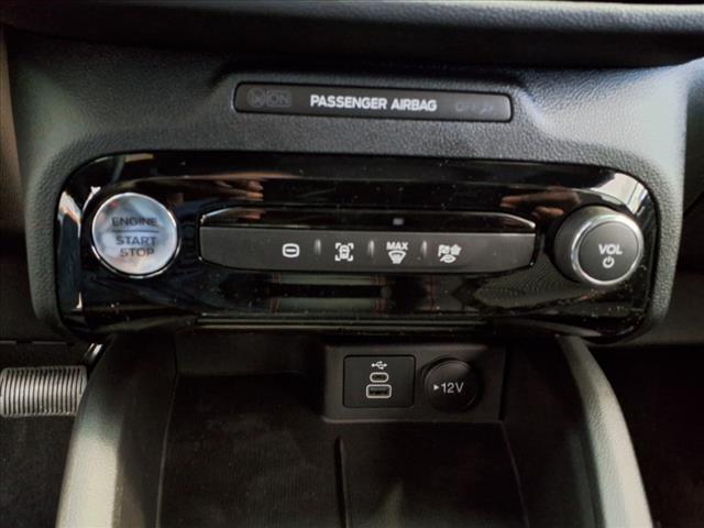 2025 Ford Escape Hybrid ST-Line Select