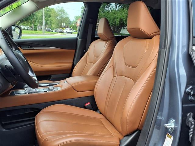 2023 INFINITI QX60 Sensory
