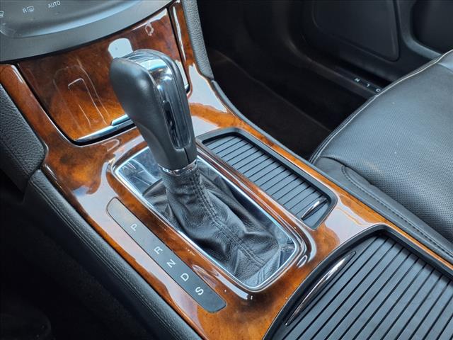 2015 Lincoln MKS Base