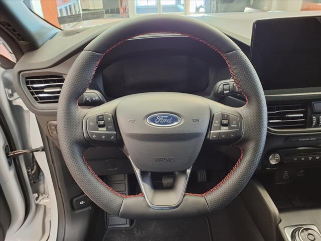 2025 Ford Escape Hybrid ST-Line Select