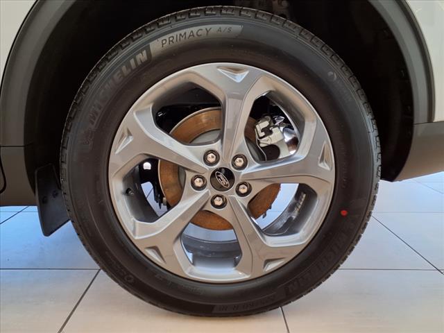 2025 Ford Escape Hybrid ST-Line Select