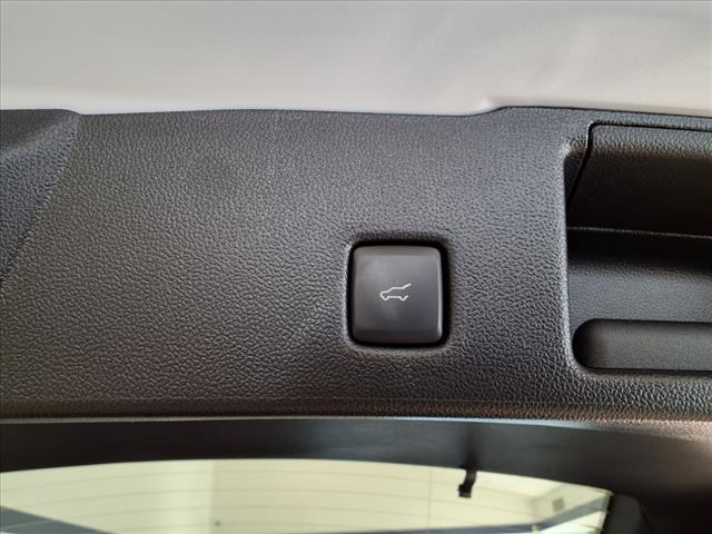 2025 Ford Escape Hybrid ST-Line Select