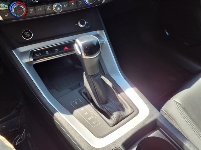 2024 Audi Q3 quattro S line Prem Plus 45 TFSI
