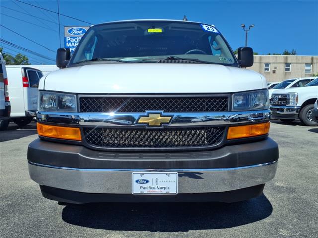 2023 Chevrolet Express 2500
