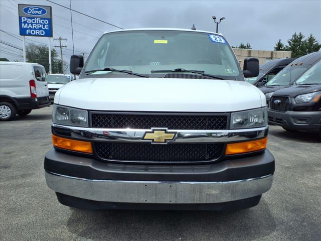 2023 Chevrolet Express 2500
